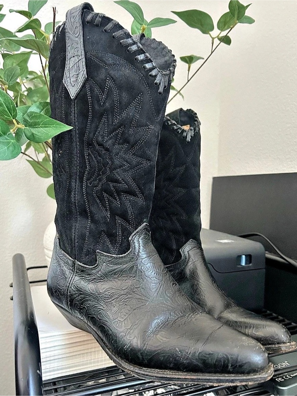 Seychelles Black Suede Western Boots